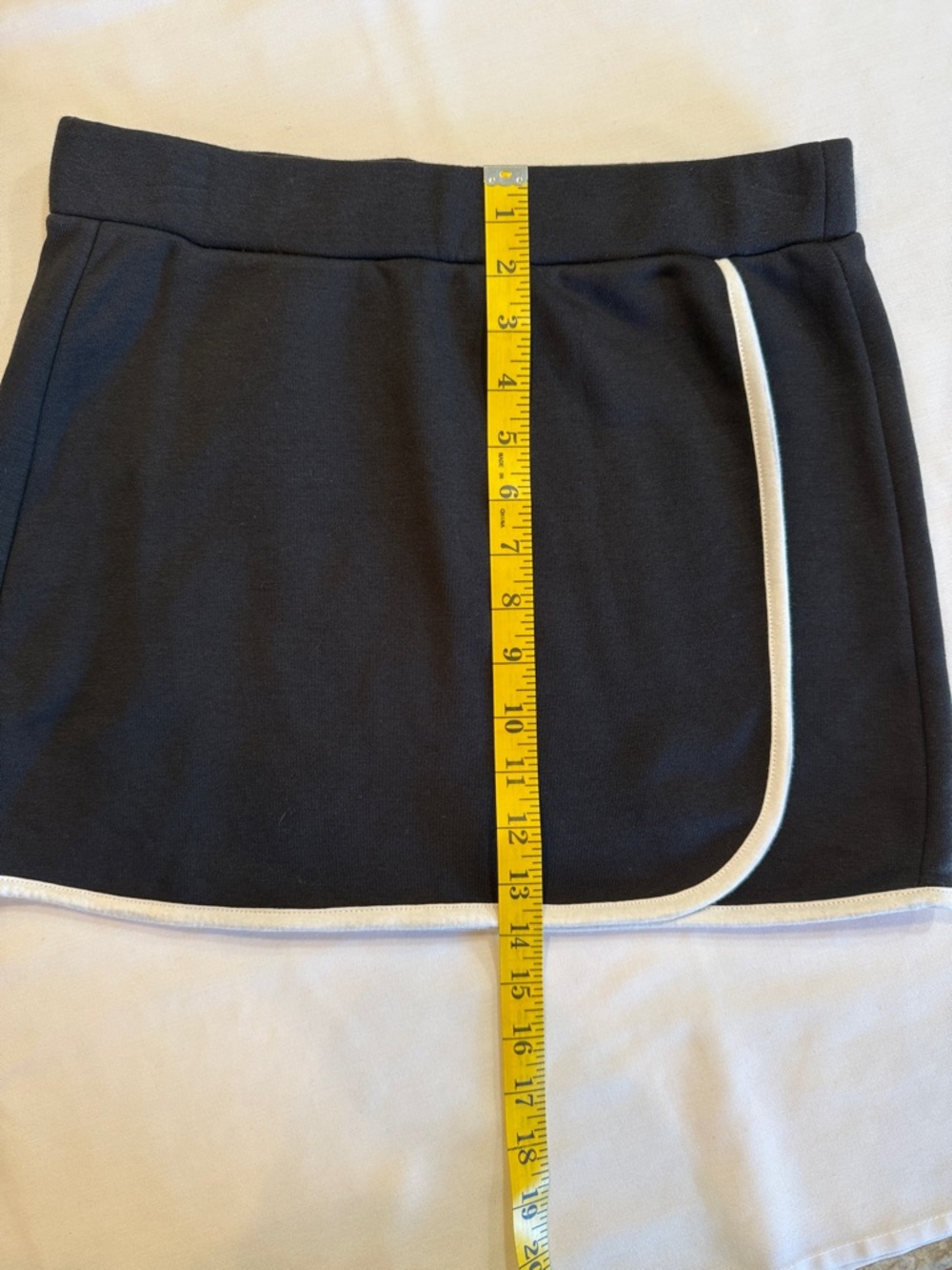LAZY SUNDAY Black & White Skirt Sporty Wrap-Style Athleisure Size Medium NWT - Picture 7 of 8